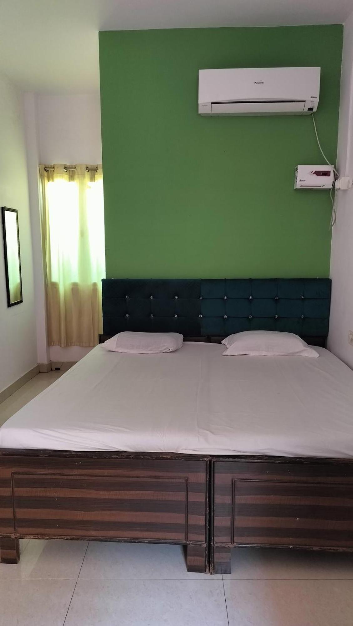 Banaras Paying Guest House Assi Ghat Varanasi Exterior foto